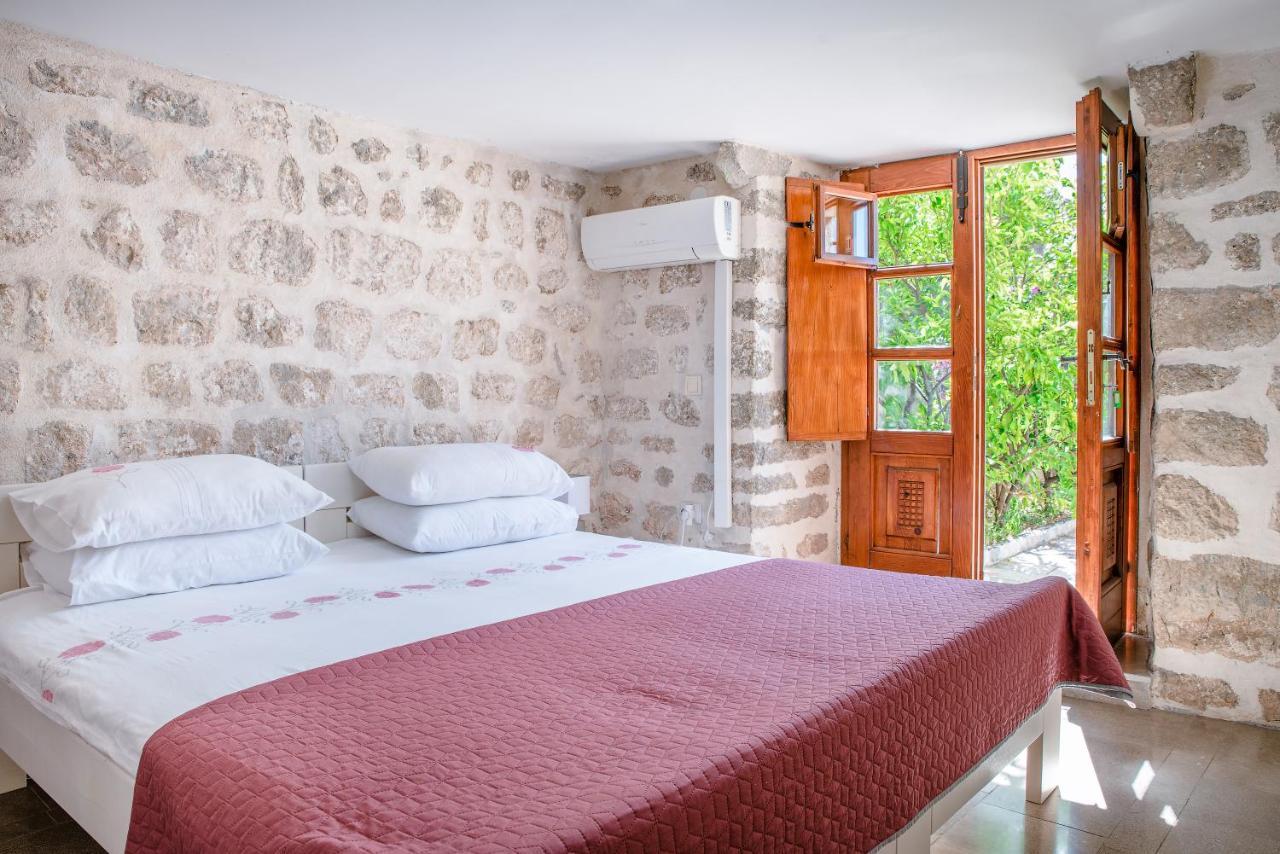 Guesthouse Mrshe Palace Perast Exterior photo